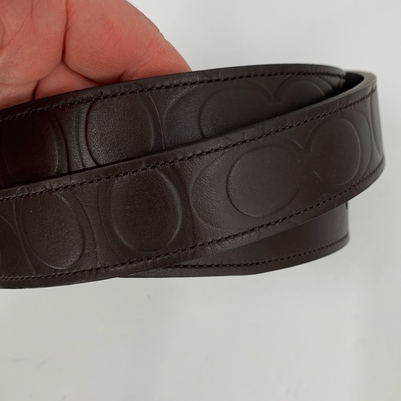 Coach reversible men belt embossed CC logo brown leather smooth adjustable new - Picture 2 of 7